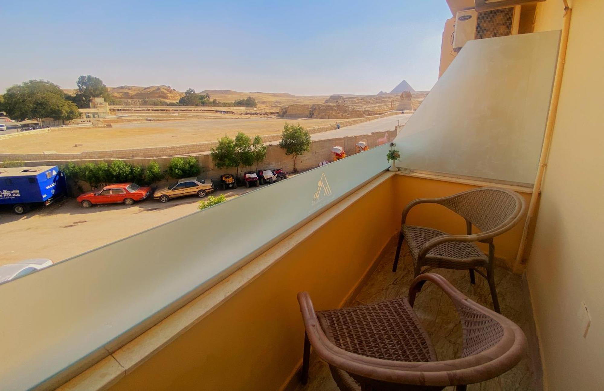 Seven Pyramids View Inn Kairo Exteriör bild